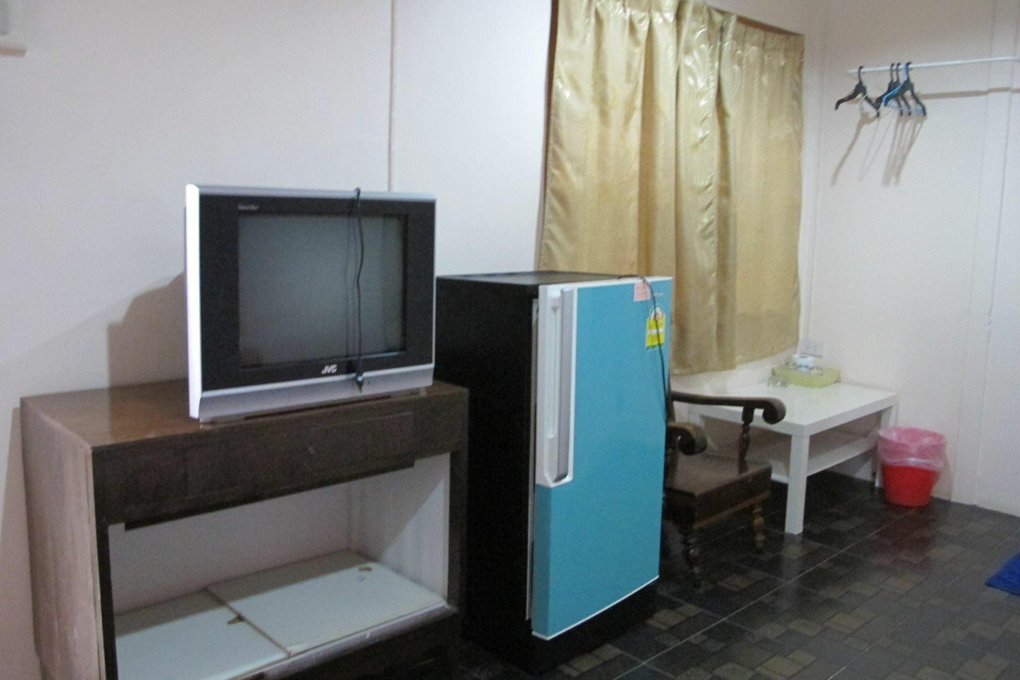 Samchai Hotel ศรีราชา ภายนอก รูปภาพ