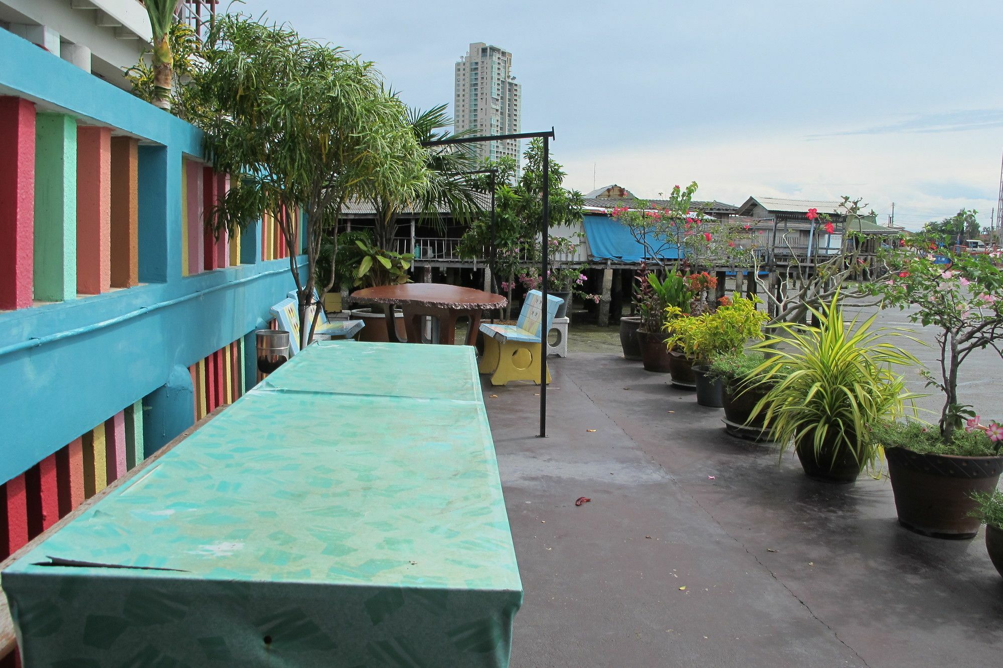 Samchai Hotel ศรีราชา ภายนอก รูปภาพ