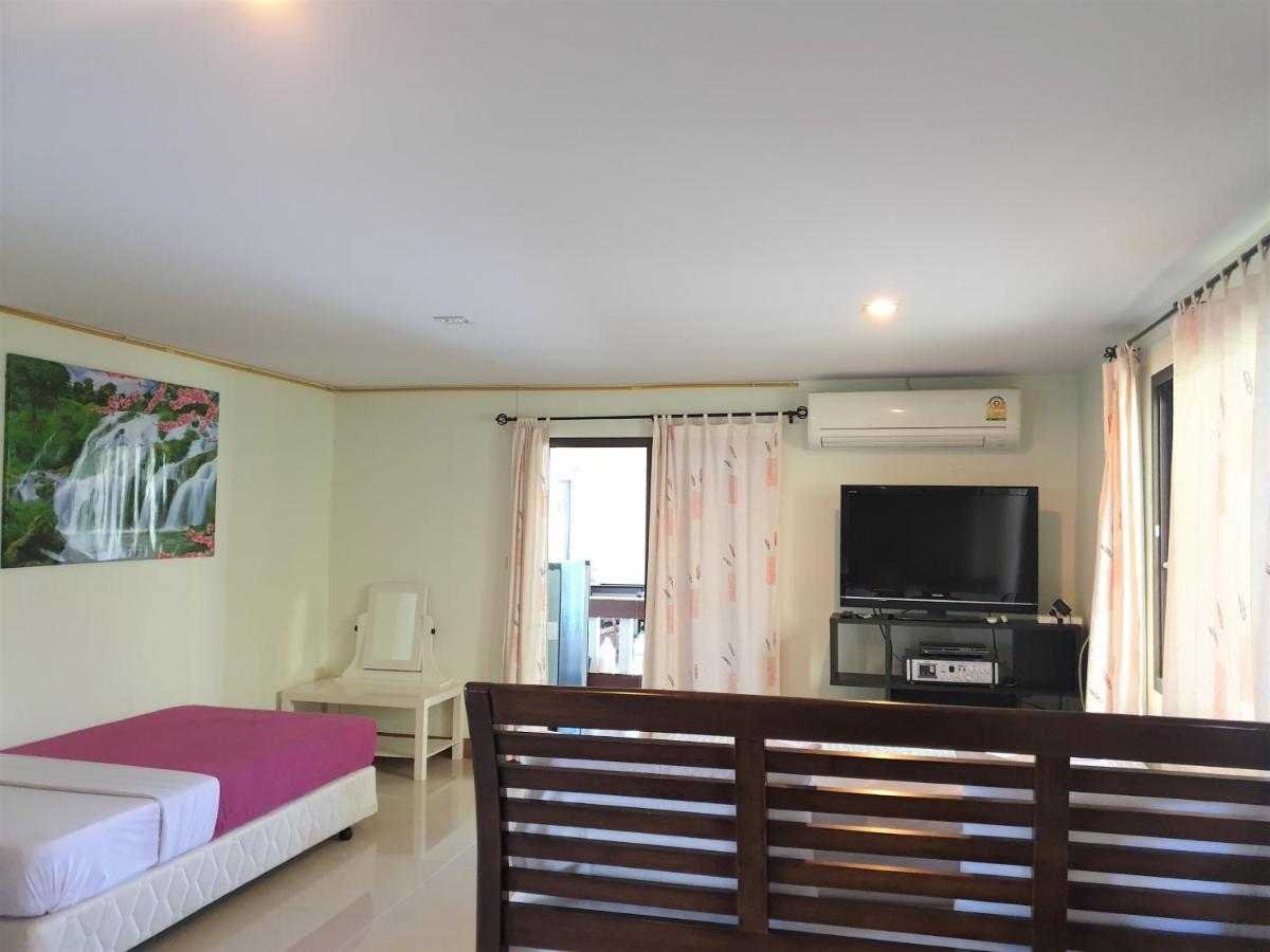 Samchai Hotel ศรีราชา ภายนอก รูปภาพ